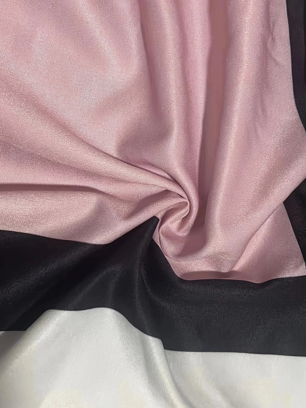 Stylish Button-Up Dress with Sophisticated Details