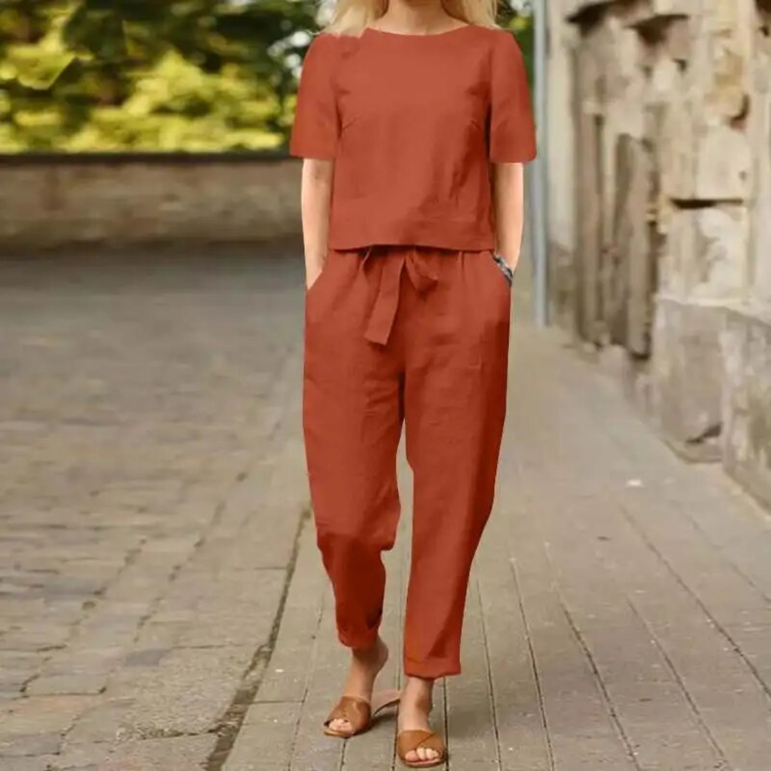 Stylish and Comfortable Women's Two-Piece Set