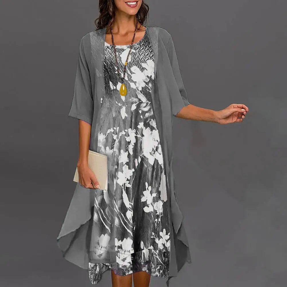 Elegant Floral Print Dress with Stylish Three-Quarter Sleeves