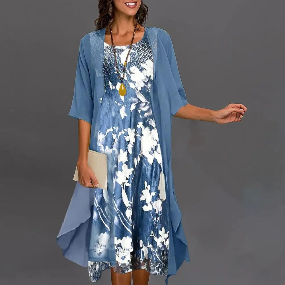 Elegant Floral Print Dress with Stylish Three-Quarter Sleeves