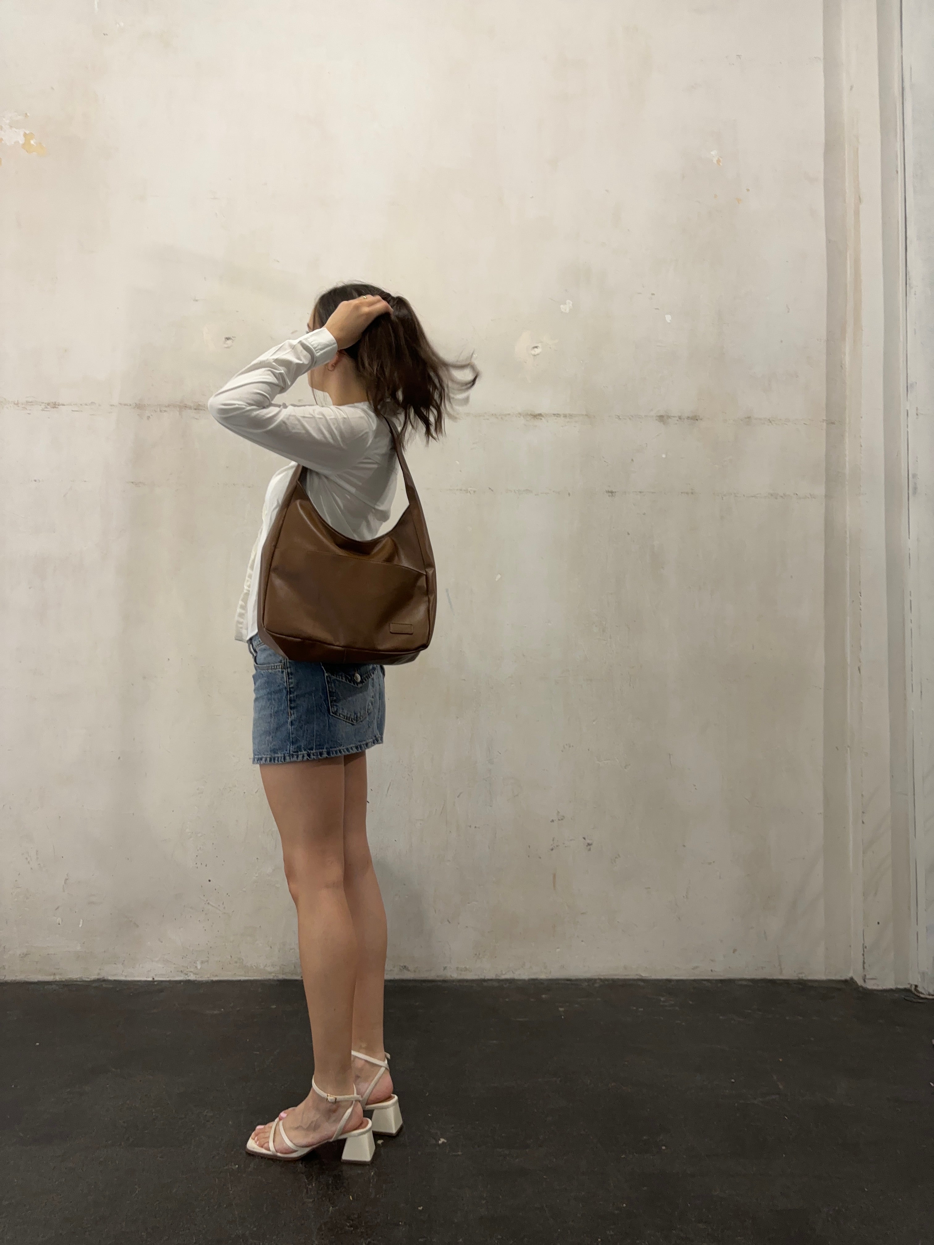 Rebecca - BB Bag with Zip Closure