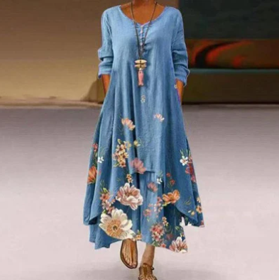 Effortless Summer Chic: Stylish Maxi Dress