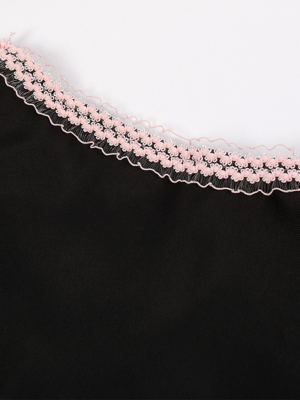 Charming Floral Dirndl Dress Ideal for Oktoberfest Festivities